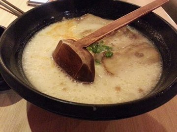 豚骨肉拉面