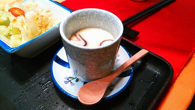 内含鸡肉