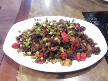 酸豆角鸡杂