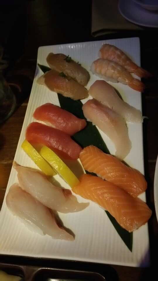 寿司拼盘