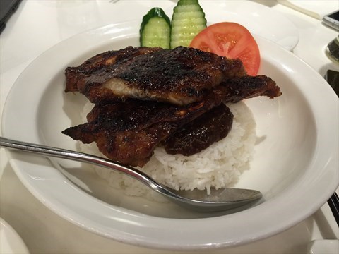黑椒汁烧牛仔骨饭 - 淮海路片区的小金牛)