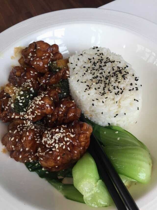 鸡肉饭