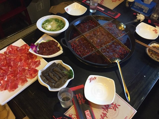九宫格锅底