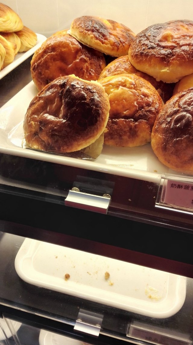 奶酥面包
