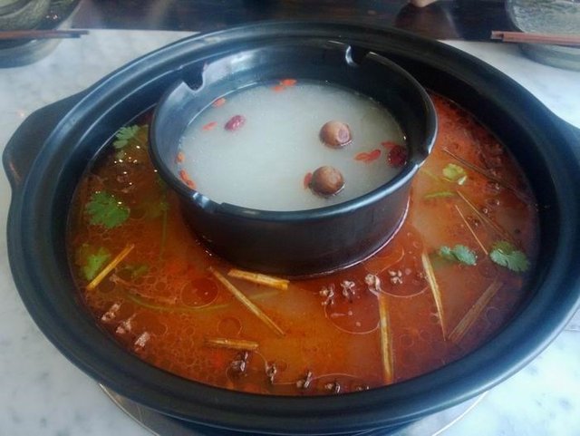 酸汤锅底