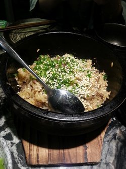 招牌石锅拌饭