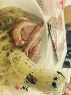 鹅肉汤米粉