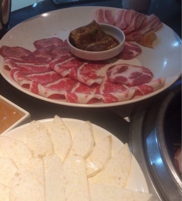 烤肉拼盘
