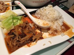 鱼香肉丝盖饭