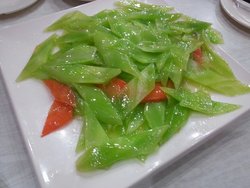 清炒莴笋