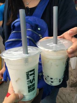 珍珠奶茶