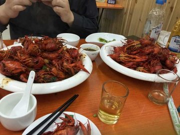 十三香龙虾