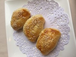 蜜汁叉烧酥
