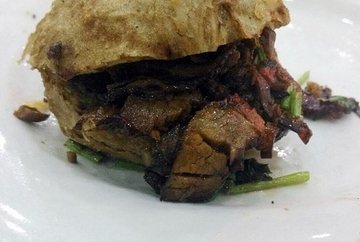 烧饼夹肉