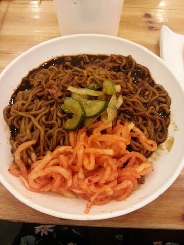 炸酱面