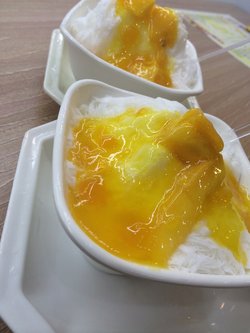 芒果牛奶绵绵冰
