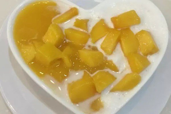 芒果椰汁西米露