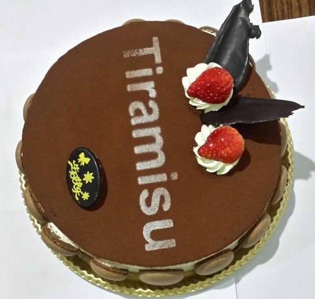 提拉米苏生日蛋糕