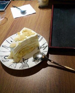 榴莲戚风蛋糕