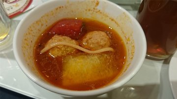 西红柿煮圆子