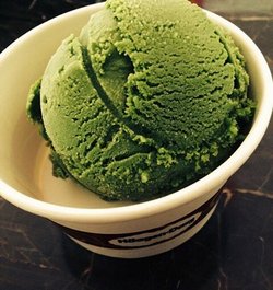 抹茶冰淇淋