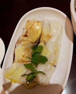 韭黄鲜虾肠粉