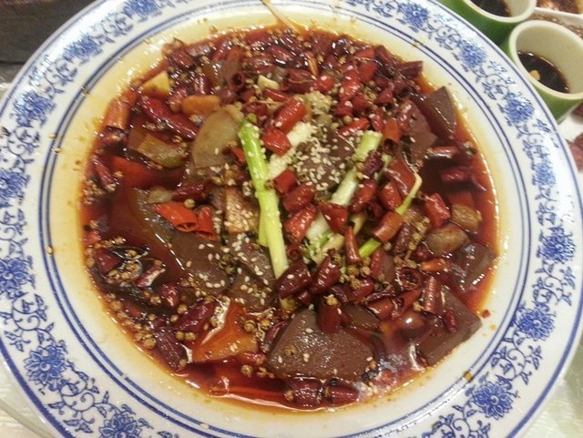 毛血旺