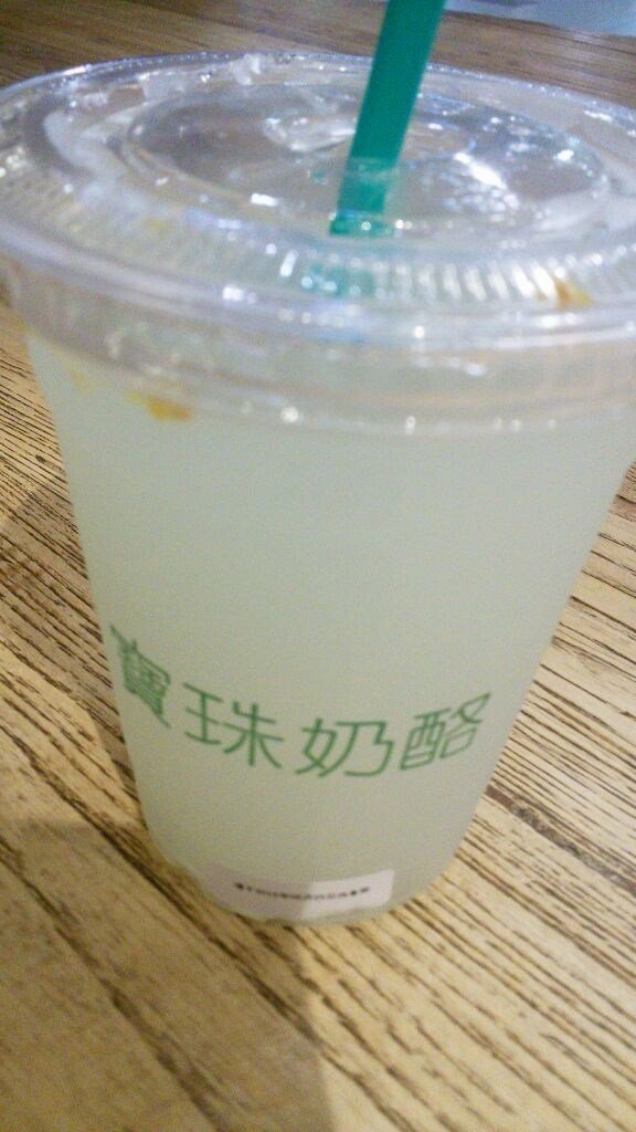 米酒味道蛮浓的吧，桂花味道不大，可能很多人会喝不惯，建议小心尝试～