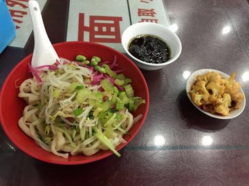 炸酱面