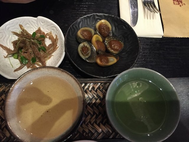 皮蛋鹌鹑