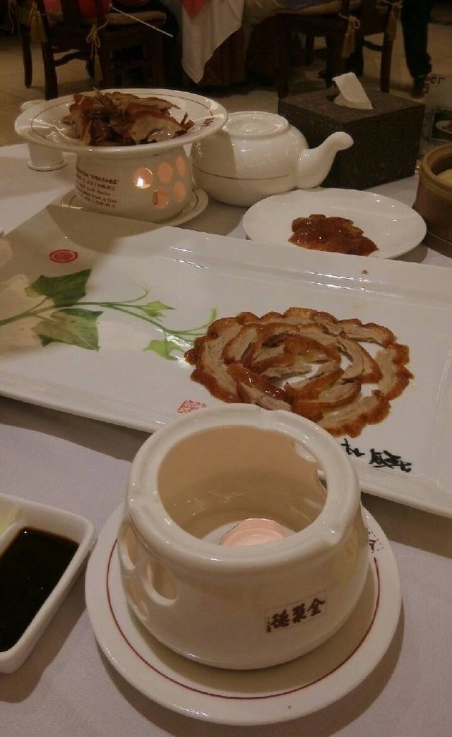 片皮鸭