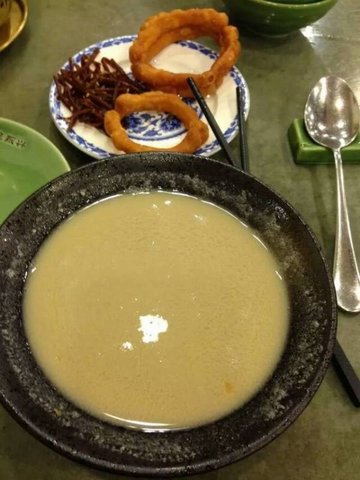 老北京豆汁焦圈