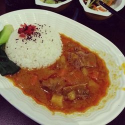 红咖喱牛肉饭