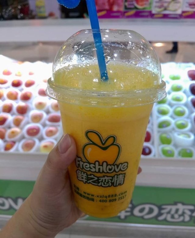 鲜橙香蕉汁