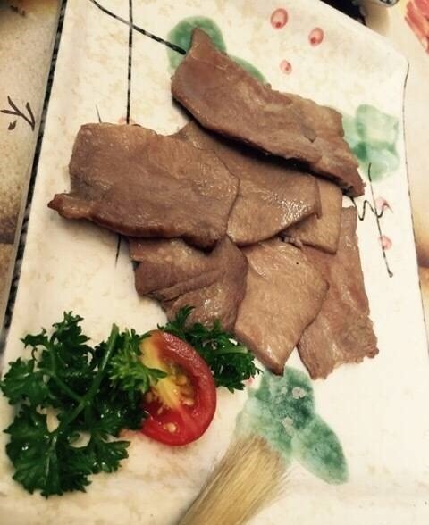 盐烤牛舌根