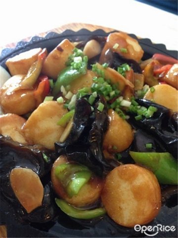 铁板三鲜日本豆腐