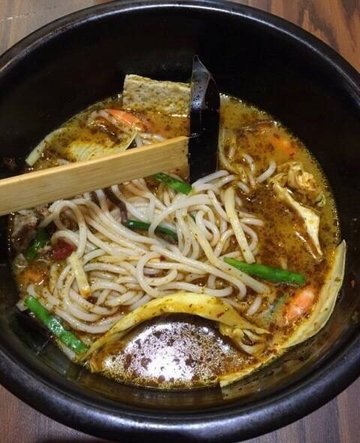 鲜虾米线