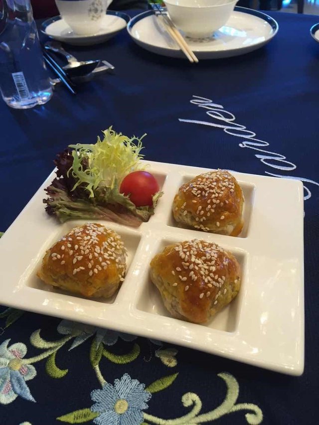 叉烧酥