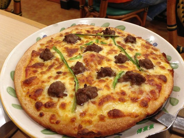 牛肉匹萨