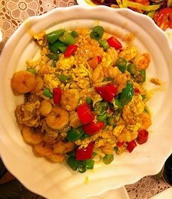 辣爆虾仁鸡蛋拌面