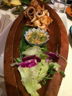 鱿鱼沙拉