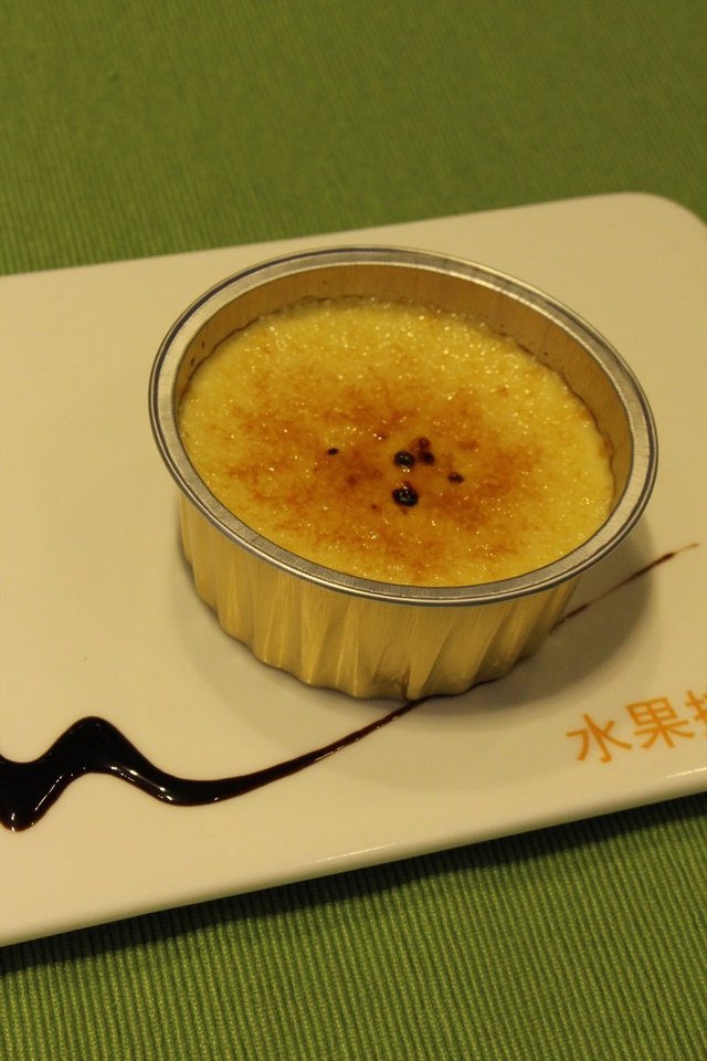 焦糖榴莲烤布蕾