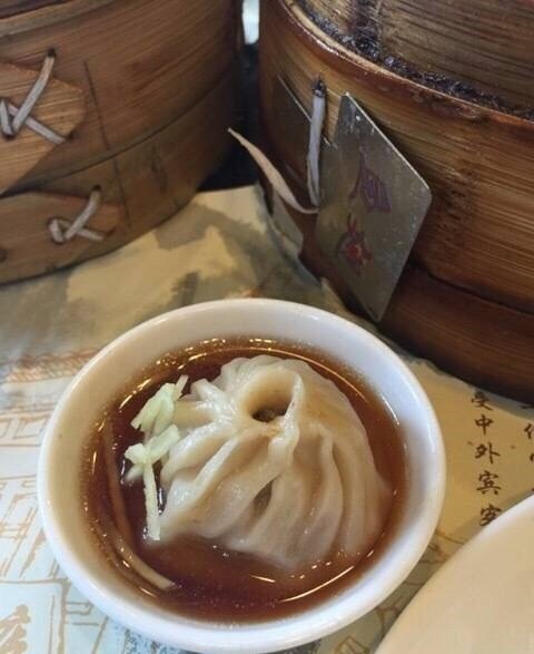 蟹黄小笼