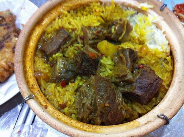 咖喱牛腩煲仔饭