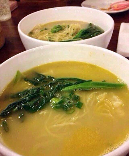 上汤云吞面
