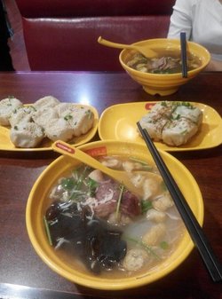 大骨头粉丝汤