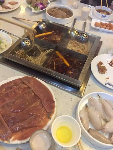 麻辣菌菇锅