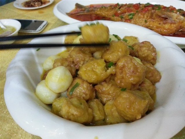 烧鱼圆