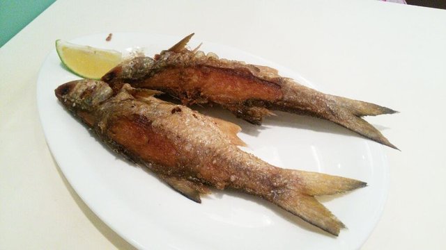在其他店吃过，觉得蛮合我口味的。吃着倒是脆脆的，就是胡椒粉没撒匀...