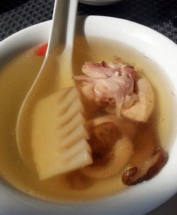汽锅鸡